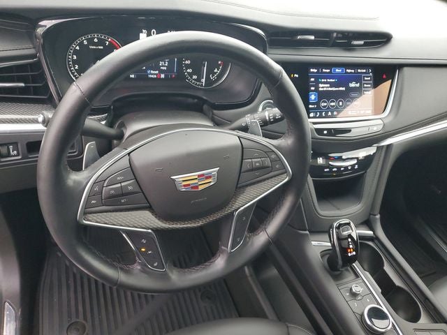 2024 Cadillac XT5 Sport