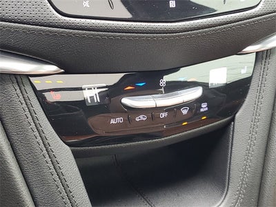 2020 Cadillac XT5 Sport