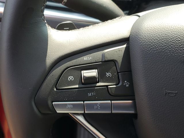 2025 Cadillac XT6 Luxury