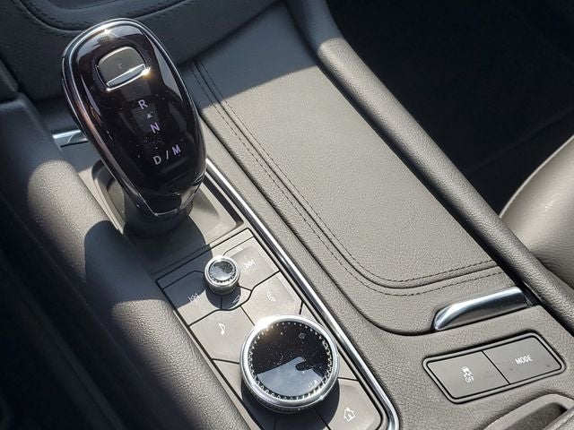 2025 Cadillac XT6 Luxury