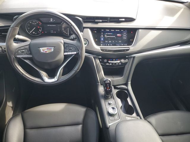 2024 Cadillac XT6 Luxury