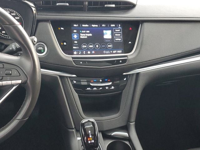 2024 Cadillac XT6 Luxury