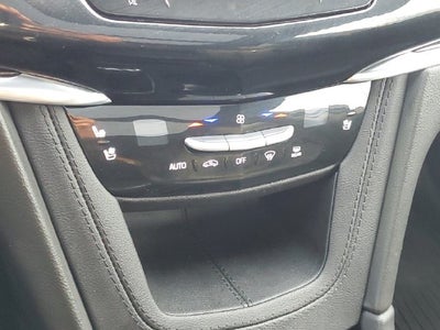 2025 Cadillac XT6 Sport