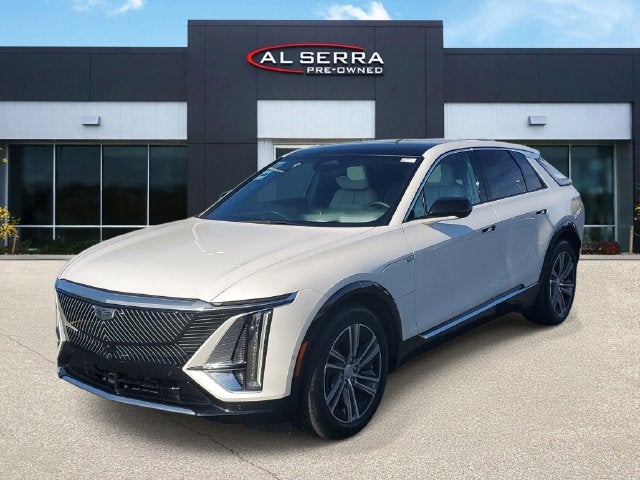 2024 Cadillac LYRIQ Luxury 1