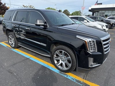 2017 Cadillac Escalade Luxury