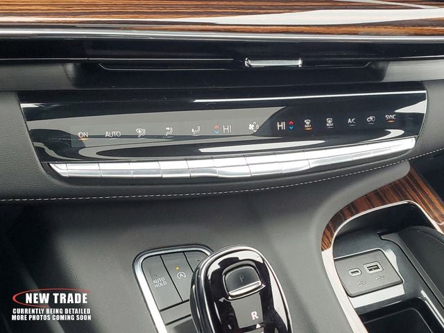 2023 Cadillac Escalade ESV Premium