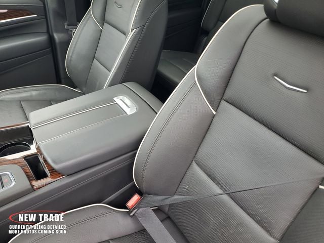 2023 Cadillac Escalade ESV Premium