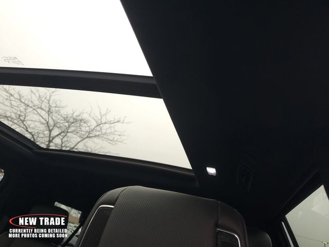 2023 Cadillac Escalade ESV Premium