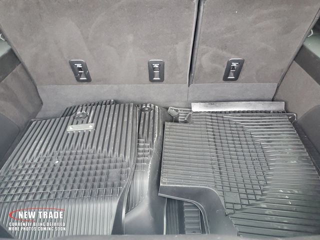 2023 Cadillac Escalade ESV Premium