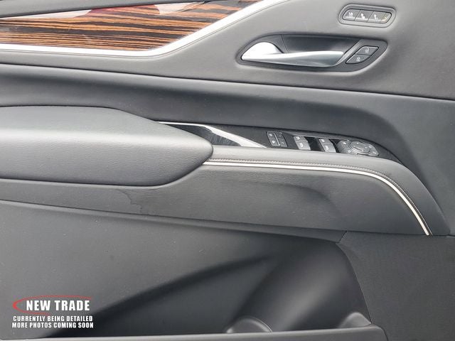 2023 Cadillac Escalade ESV Premium