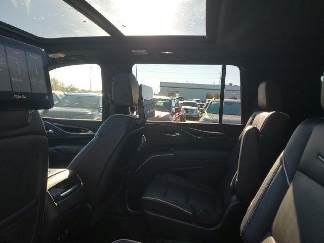 2021 Cadillac Escalade ESV Sport