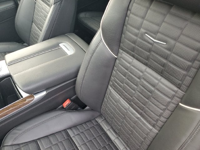 2025 Cadillac Escalade ESV Premium Luxury Platinum