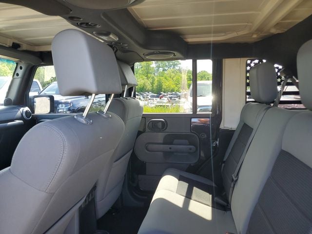 2010 Jeep Wrangler Unlimited Sahara