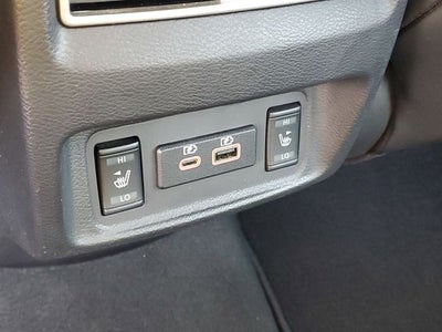 2022 Nissan Maxima SR