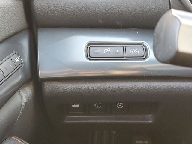 2022 Nissan Maxima SR