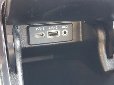 2022 Nissan Maxima SR