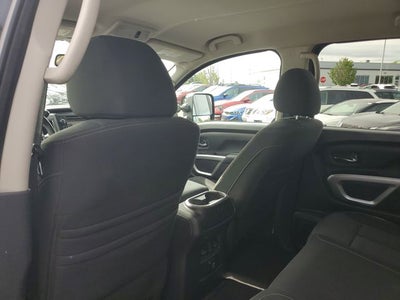 2017 Nissan Titan SL