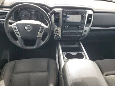 2017 Nissan Titan SL