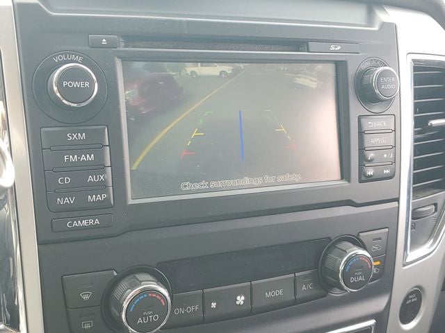 2017 Nissan Titan SL