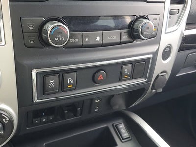 2017 Nissan Titan SL