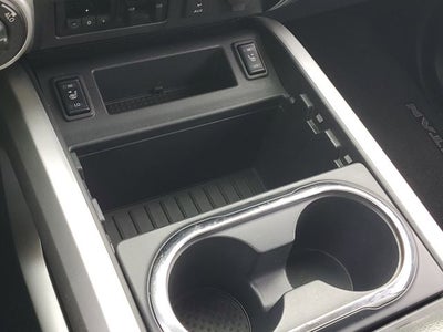 2017 Nissan Titan SL