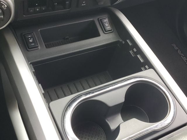 2017 Nissan Titan SL