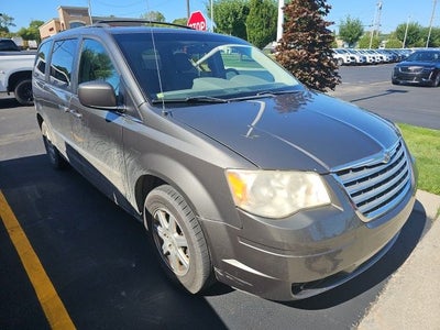 2010 Chrysler Town & Country Touring