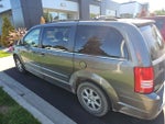 2010 Chrysler Town & Country Touring