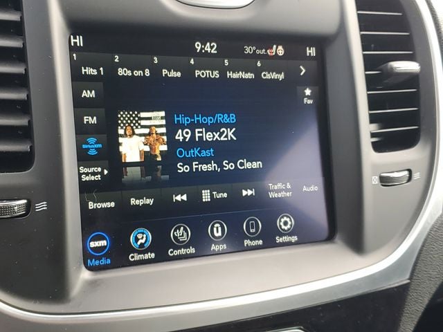 2023 Chrysler 300 Touring