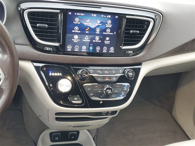 2019 Chrysler Pacifica Touring L