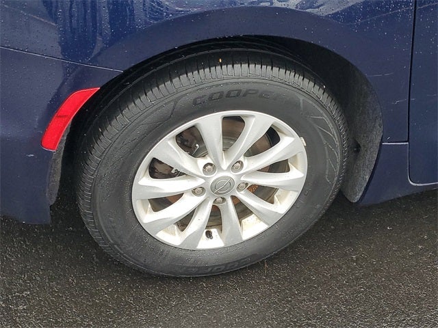 2019 Chrysler Pacifica Touring L