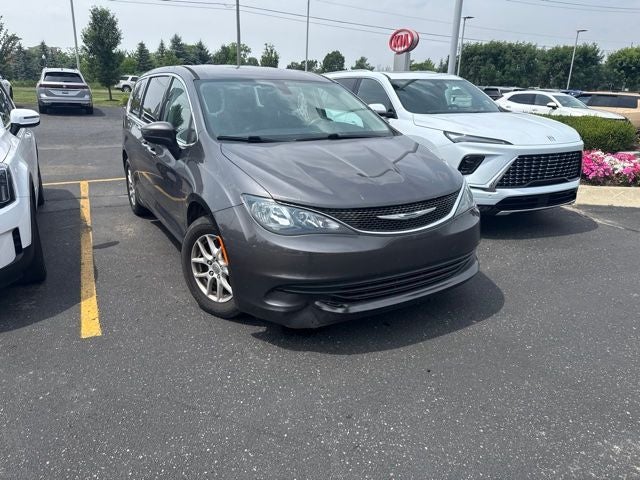 2017 Chrysler Pacifica Touring