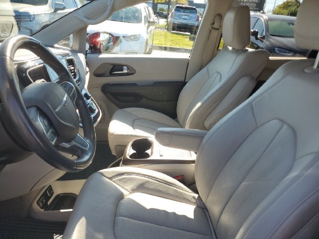 2020 Chrysler Pacifica Touring L Plus