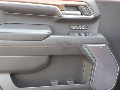 2022 Chevrolet Silverado 1500 High Country