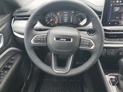 2023 Jeep Compass Latitude Lux