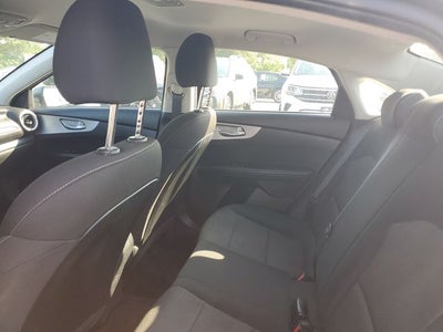 2023 Kia Forte LXS