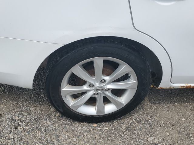 2014 Nissan Versa 1.6 SL