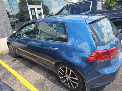 2015 Volkswagen Golf TSI SE 4-Door