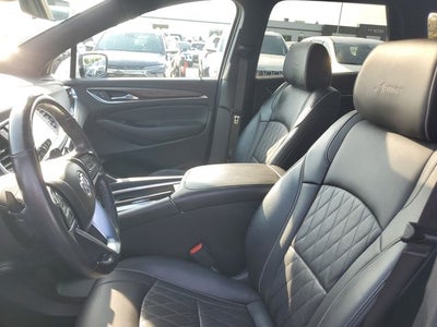 2022 Buick Enclave Avenir