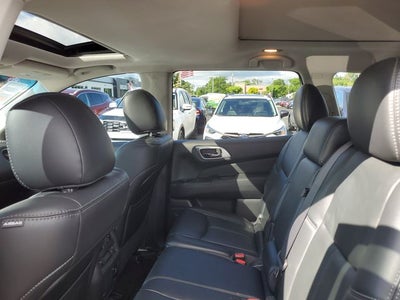 2016 Nissan Pathfinder S