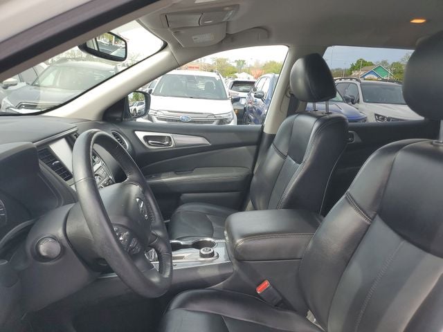 2020 Nissan Pathfinder SL