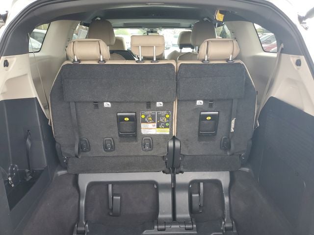 2024 Toyota Sienna LE 8 Passenger