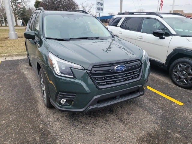 2024 Subaru Forester Premium