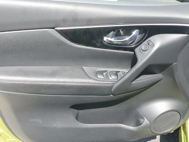 2017 Nissan Rogue Sport SL