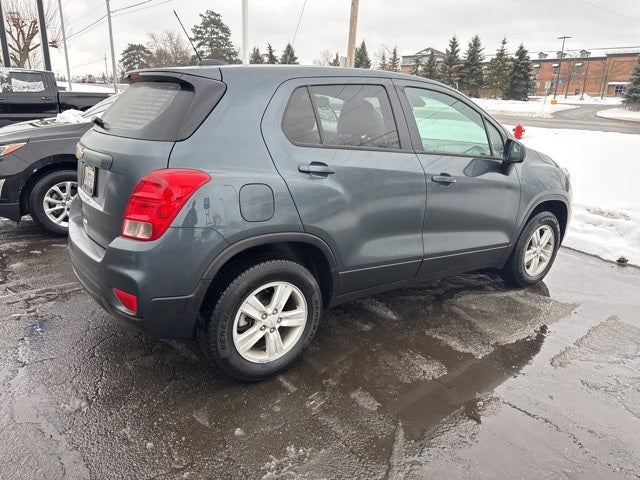 2022 Chevrolet Trax LS
