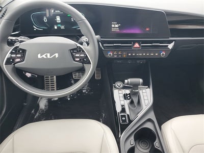 2025 Kia Niro EX Touring