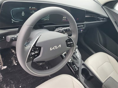 2025 Kia Niro EX Touring