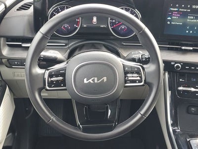 2024 Kia Carnival EX