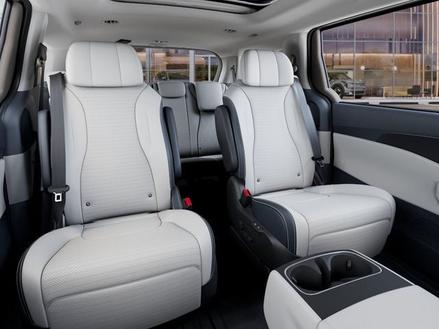 2027 Kia Carnival SX
